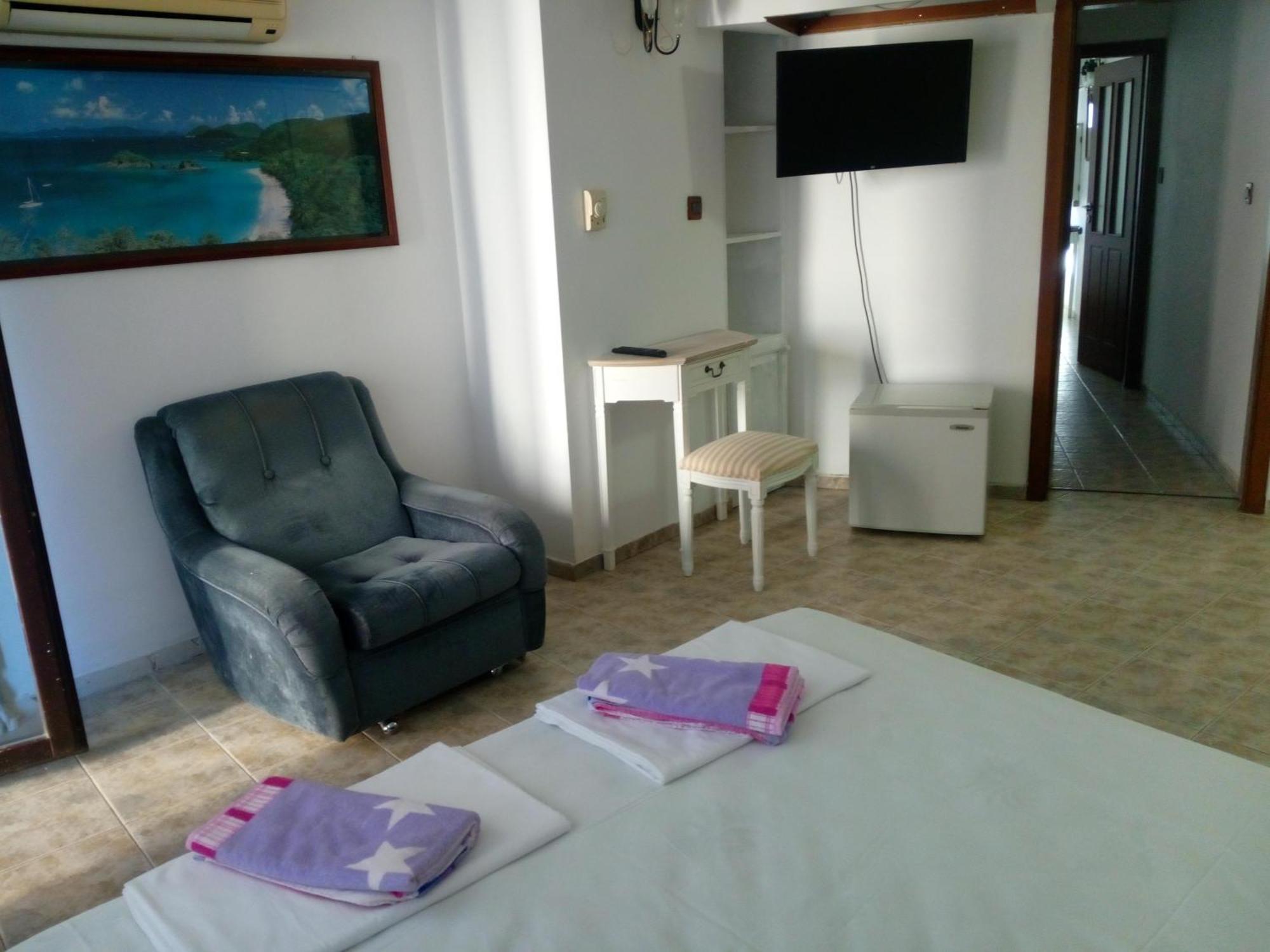Rony Hotel 네세부르 외부 사진